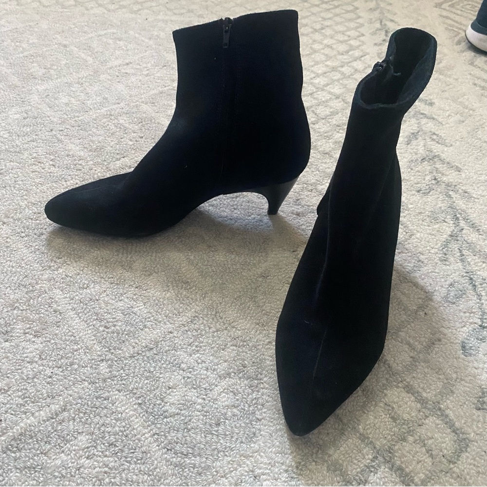 La CANADIENNE black suede pointed steel stiletto - Picture 4 of 9